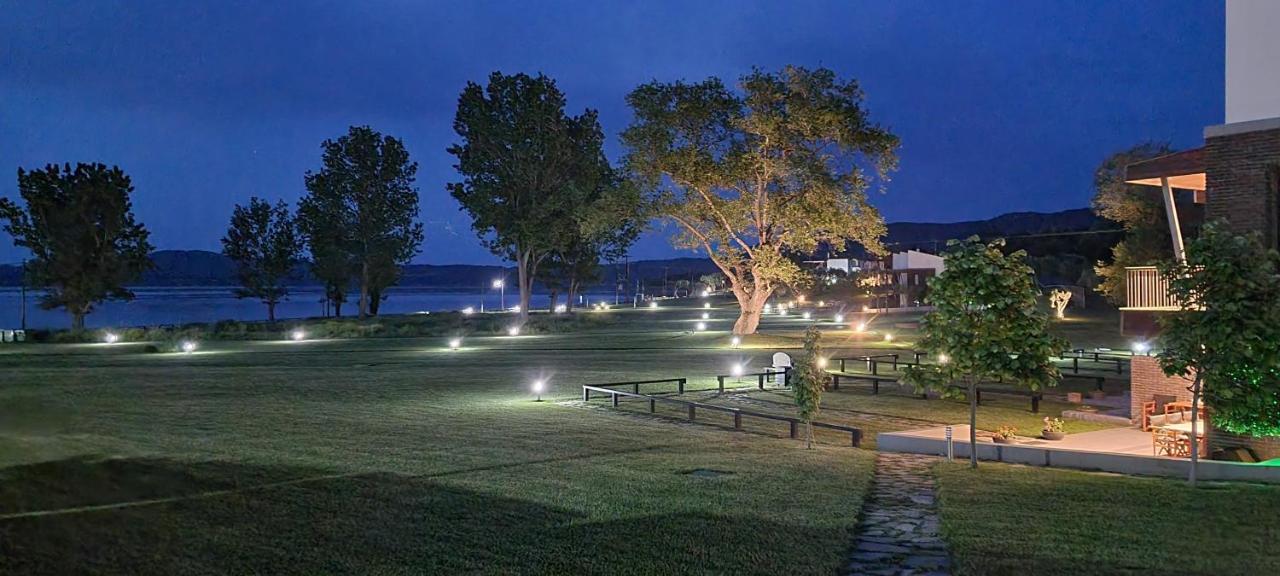 Heaven Luxury Villa Néa Róda Kültér fotó