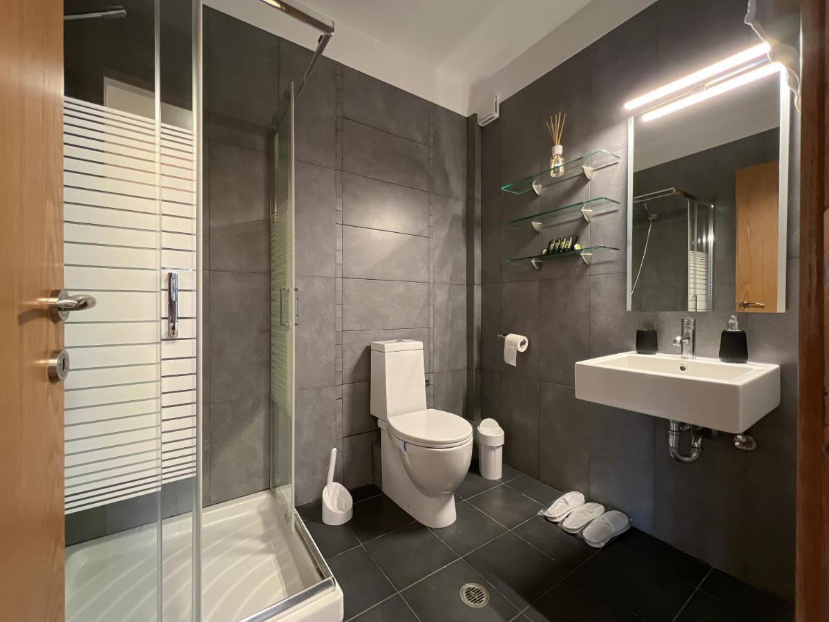 Heaven Luxury Villa Néa Róda Kültér fotó